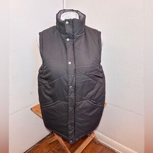 Polar Reversible Mens Puffer Vest